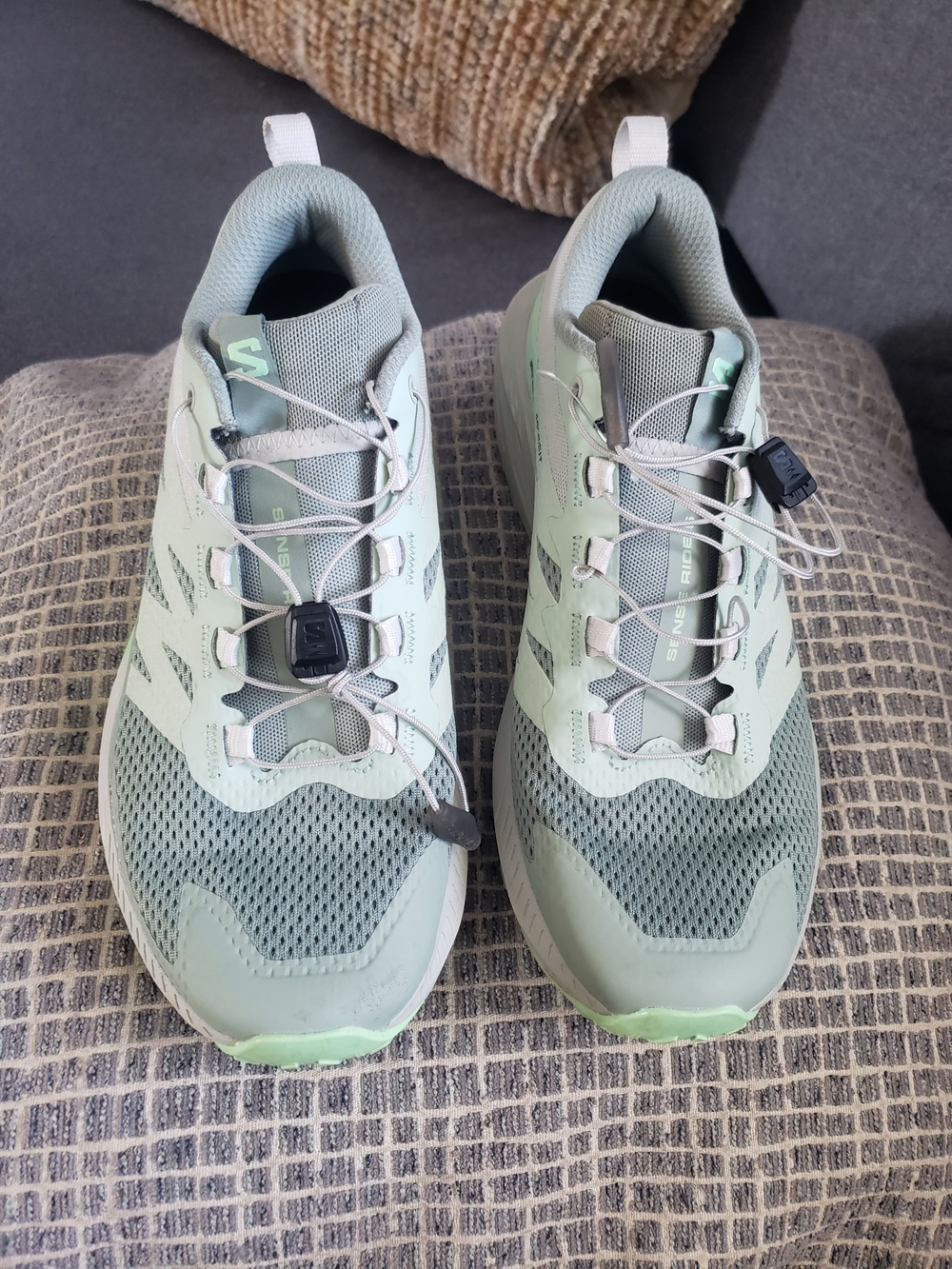 Salomon Women's Pale Green Trail Running Sneakers